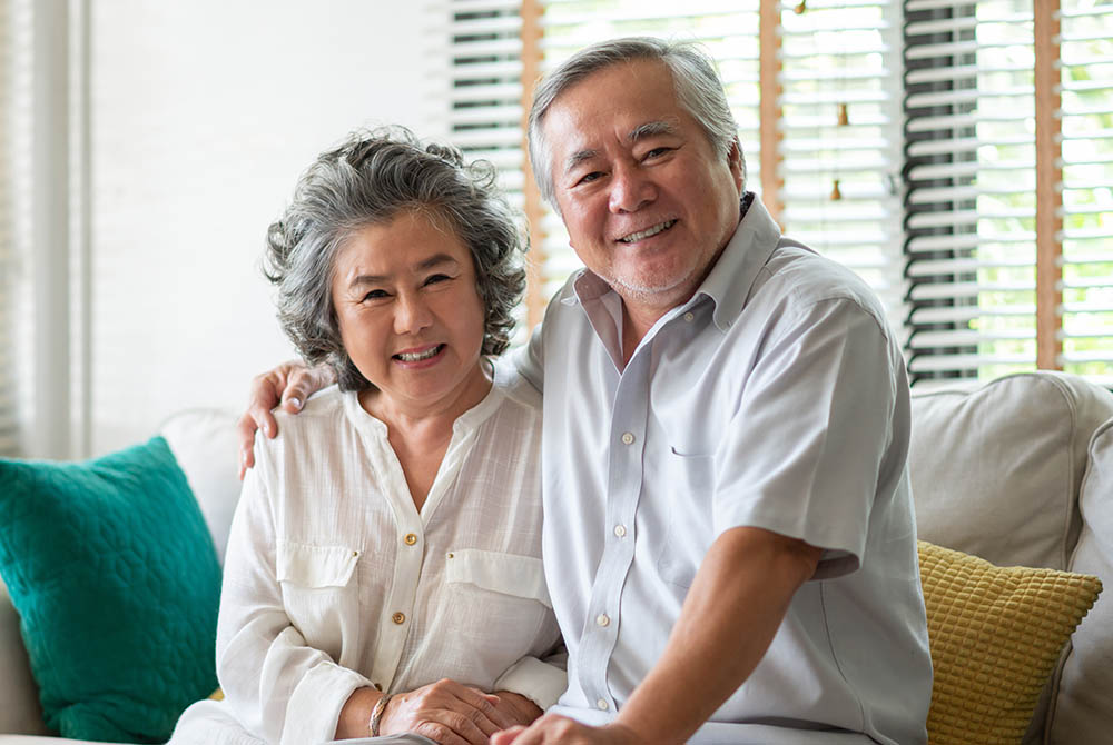 Portrait of Retirement Senior Couple enjoying life.-1000x670